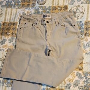 Levi Strauss Signature Low Rise Bootcut Jeans.